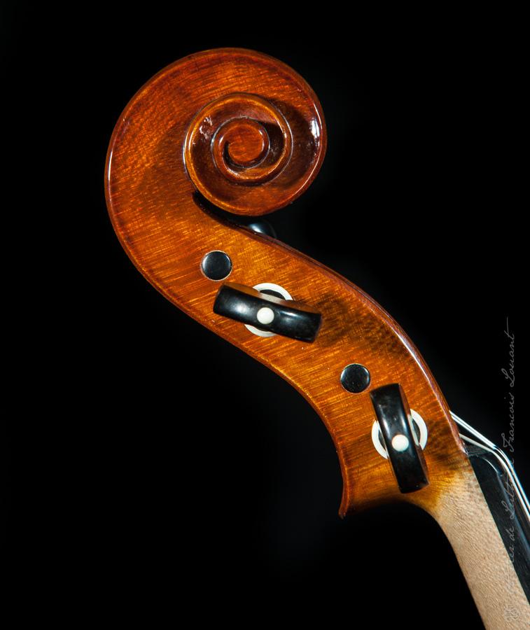 Volute de violon François LOUANT